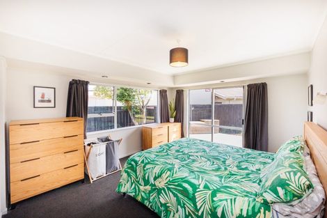 Photo of property in 108 Apollo Parade, Milson, Palmerston North, 4414