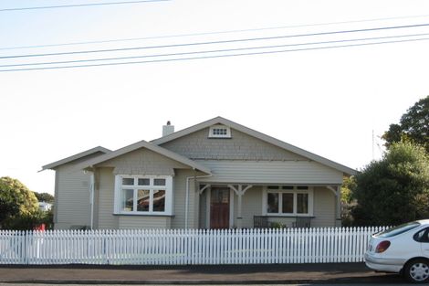 Photo of property in 22 Beach Street, Fitzroy, New Plymouth, 4312