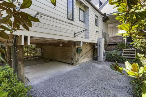 Photo of property in 110 Bassett Road, Remuera, Auckland, 1050