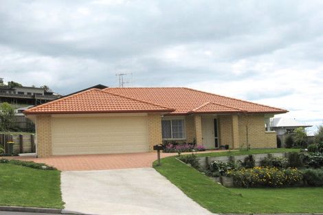 Photo of property in 17 Hawk Place, Welcome Bay, Tauranga, 3112