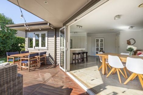 Photo of property in 6 Barcroft Street, Frimley, Hastings, 4120