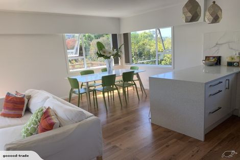 Photo of property in 49 Mayfair Crescent, Mairangi Bay, Auckland, 0630