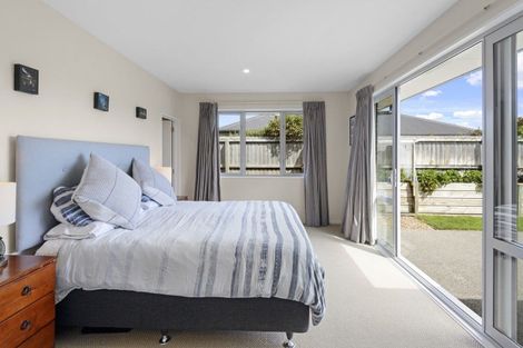 Photo of property in 7 Oakdene Place, Halswell, Christchurch, 8025