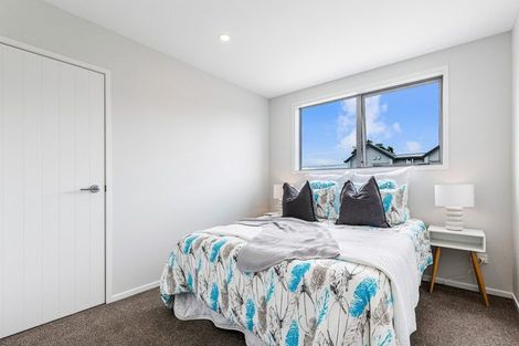 Photo of property in 3/51 Wharf Road, Te Atatu Peninsula, Auckland, 0610