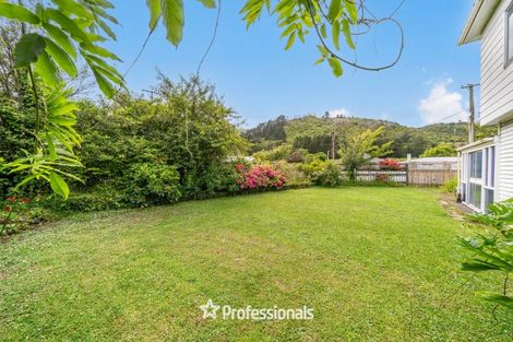 Photo of property in 163 Moohan Street, Wainuiomata, Lower Hutt, 5014