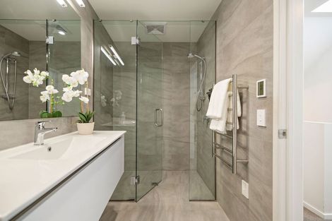 Photo of property in 2/22 Bullendale Drive, Arthurs Point, Queenstown, 9371