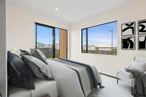 Photo of property in 12 Kuparu Lane, Red Beach, 0932