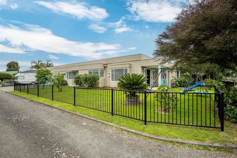 Photo of property in 525a Main North Road, Bay View, Napier, 4104