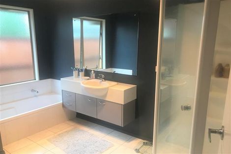 Photo of property in 55 Saint James Drive, Huntington, Hamilton, 3210