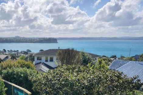 Photo of property in 86 Tiri Road, Tindalls Beach, Whangaparaoa, 0930