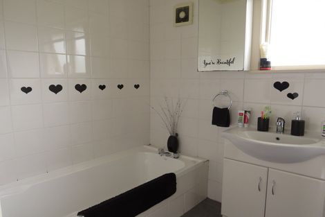 Photo of property in 69 Apatu Street, Wairoa, 4108