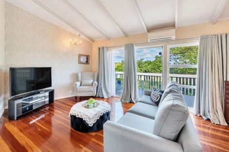 Photo of property in 1/89 Monarch Avenue, Hillcrest, Auckland, 0627