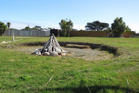Photo of property in 20 Clifftop Lane, Cape Foulwind, 7892
