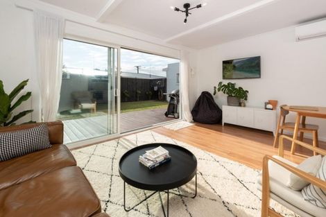 Photo of property in 9b Heath Street, Mount Maunganui, 3116