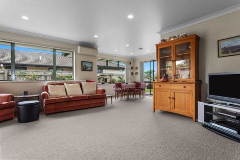 Photo of property in 9 Walnut Grove, Whakatane, 3120