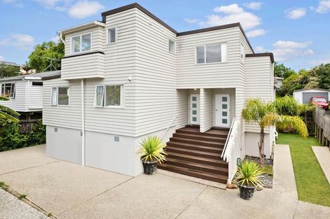 Photo of property in 184 Archers Road, Glenfield, Auckland, 0629