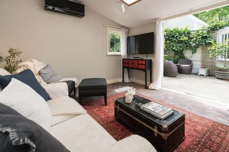 Photo of property in 194 Sydney Street West, Thorndon, Wellington, 6011