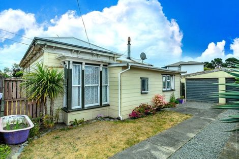 Photo of property in 2 Convoy Street, New Brighton, Christchurch, 8083