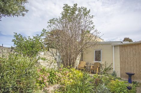 Photo of property in 10a Wharfe Street, South Hill, Oamaru, 9400