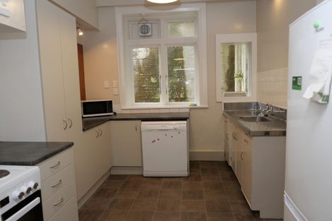 Photo of property in 84a Salamanca Road, Kelburn, Wellington, 6012