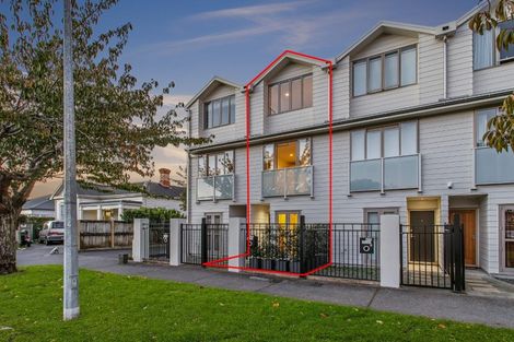 Photo of property in 5/1a Haverstock Road, Sandringham, Auckland, 1025
