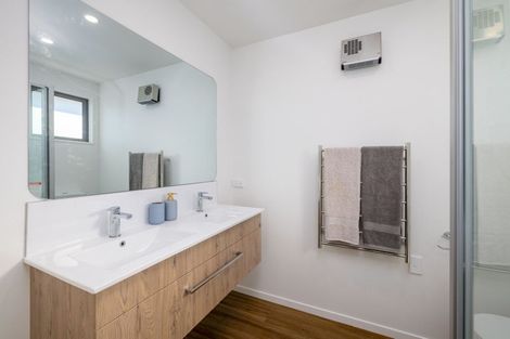 Photo of property in 22 Mehrtens Crescent, Woodend, 7691