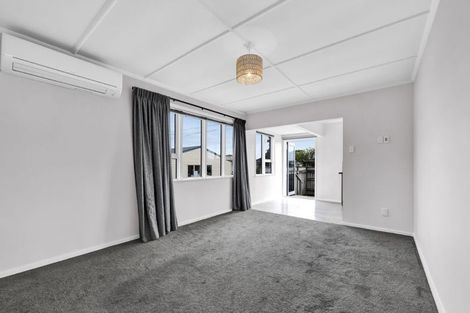 Photo of property in 1/324 Carrington Street, Vogeltown, New Plymouth, 4310