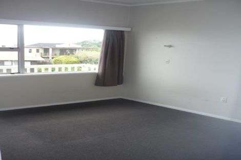 Photo of property in 16 Findlay Street, Moturoa, New Plymouth, 4310