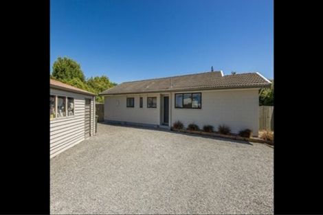 Photo of property in 16 Torlesse Crescent, Darfield, 7510