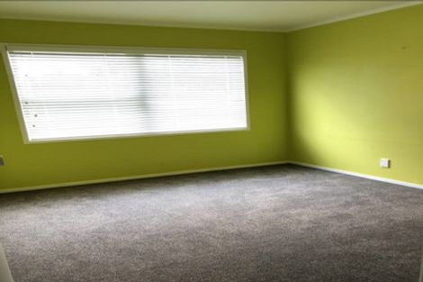 Photo of property in 17 Maugham Drive, Bucklands Beach, Auckland, 2014