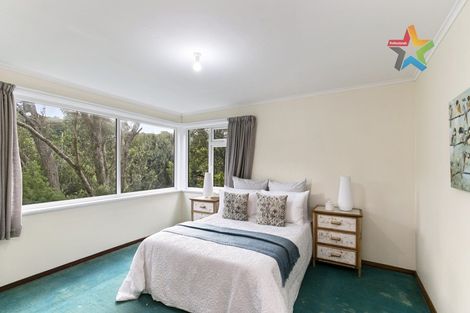 Photo of property in 32 Curtis Street, Northland, Wellington, 6012