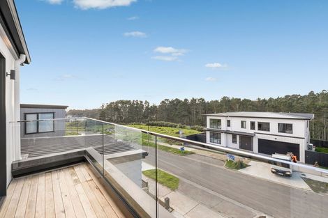 Photo of property in 23 Bremner Ridge Street, Flat Bush, Auckland, 2019