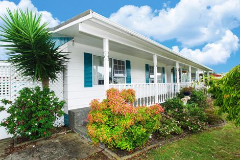 Photo of property in 1 Elsdon Best Street, Riverdale, Gisborne, 4010