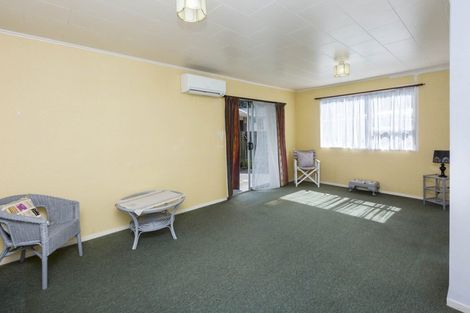 Photo of property in 1/21 Denver Grove, Totara Park, Upper Hutt, 5018