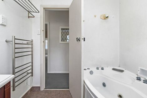 Photo of property in 107 Boundary Road, Claudelands, Hamilton, 3214