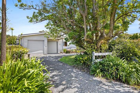 Photo of property in 27 Harbour View Road, Point Wells, Warkworth, 0986