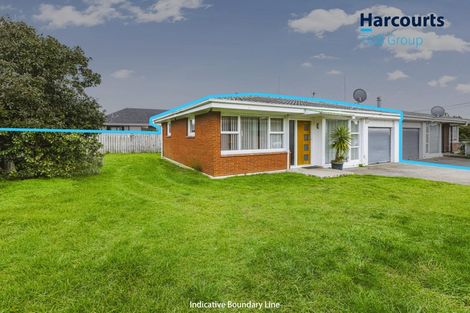 Photo of property in 2/55 Orams Road, Hillpark, Auckland, 2102