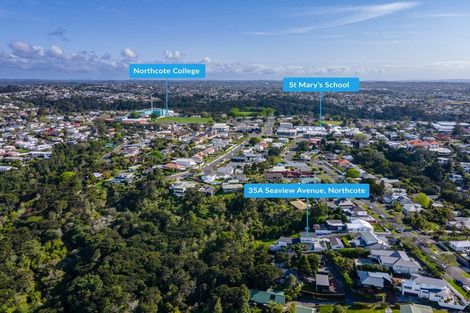 Photo of property in 35a Seaview Avenue, Northcote, Auckland, 0627