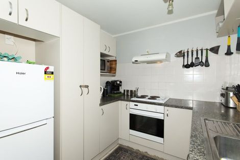 Photo of property in 306 Don Buck Road, Massey, Auckland, 0614