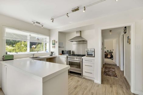 Photo of property in 17 Oxford Street, Waikari, 7420