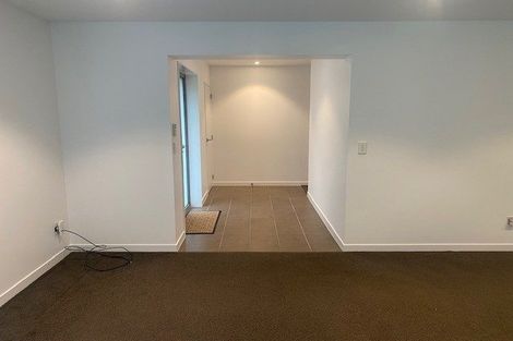Photo of property in 18 Kellsmere Crescent, Island Bay, Wellington, 6023