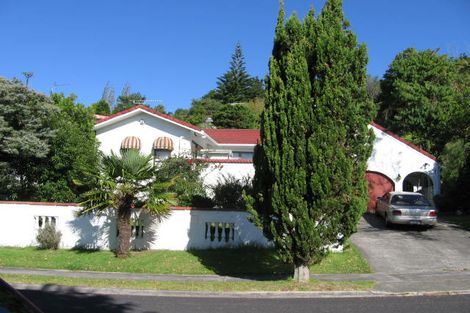 Photo of property in 31 Squirrel Lane, Browns Bay, Auckland, 0630