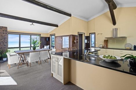 Photo of property in 73 Le Quesne Road, Bay View, Napier, 4104