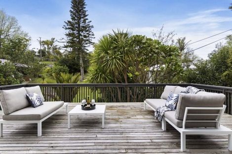 Photo of property in 966 Beach Road, Torbay, Auckland, 0630