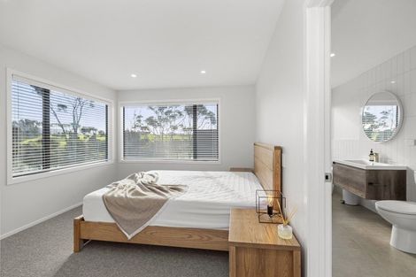 Photo of property in 4 Omahina Street, Raglan, 3225