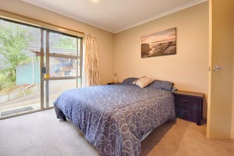 Photo of property in 3 Garnet Street, Gore, 9710