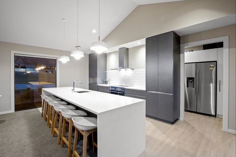 Photo of property in 1 Cunninghams Drive, Jacks Point, Queenstown, 9371