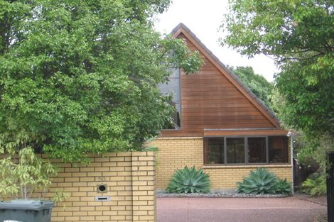 Photo of property in 50 Te Atatu Road, Te Atatu South, Auckland, 0610