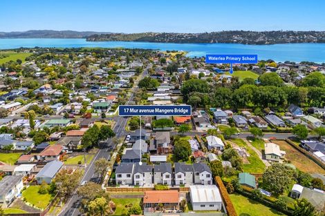 Photo of property in 17 Muir Avenue, Mangere Bridge, Auckland, 2022