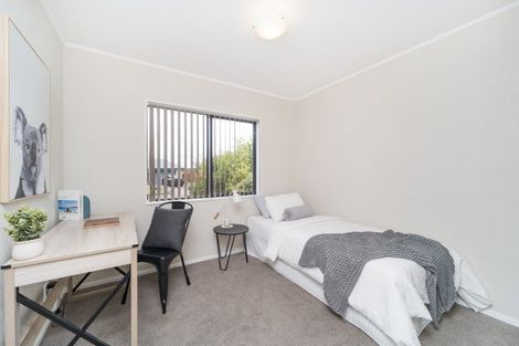 Photo of property in 71 Rhodes Drive, Kelvin Grove, Palmerston North, 4414